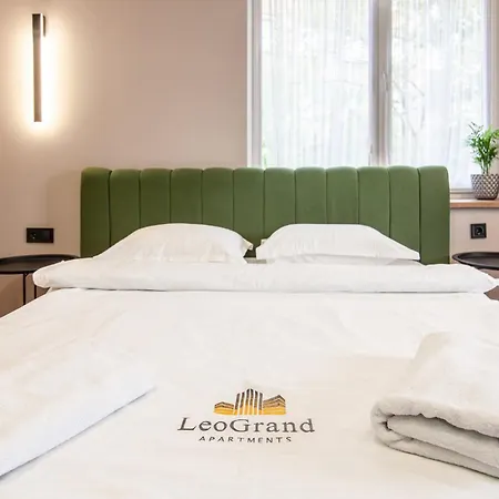 Апартаменты Leogrand On Shevchenka 38/1 *