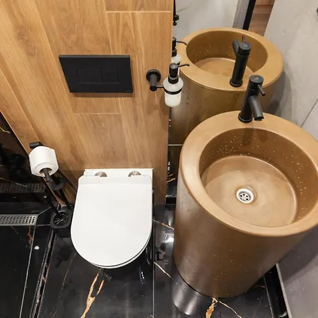 Apartment Leogrand On Shevchenka 38/1 Lemberg